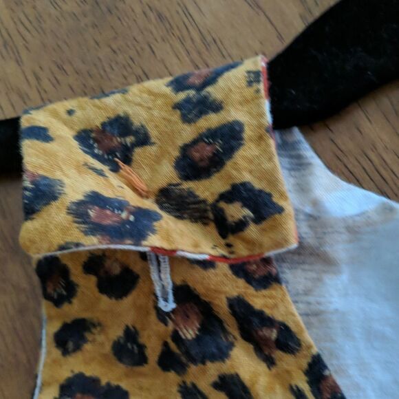 Beanstalk Boutique Leopard Santa reversible outfit & handmade NEW hair bow Sz 4 - Picture 10 of 16